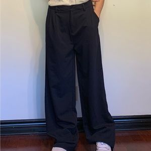 Nasty Gal oversized baggy navy blue trousers with pleats. Size M. New with tags.